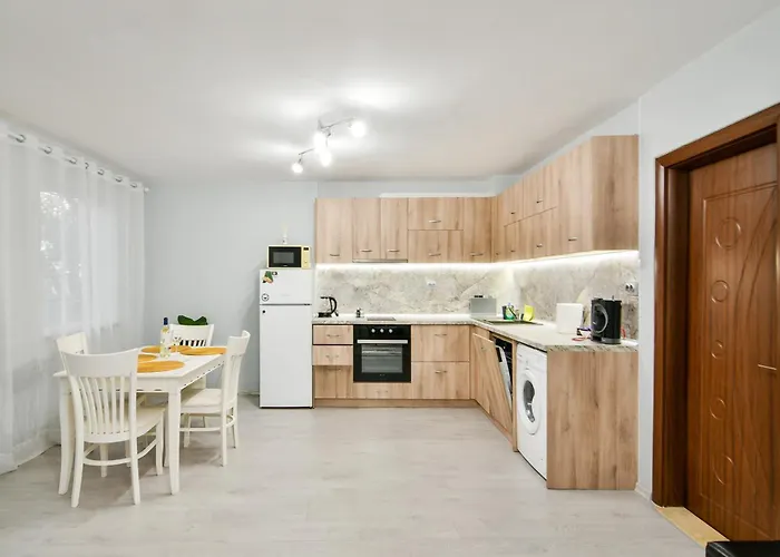 Charming Nest * וארנה